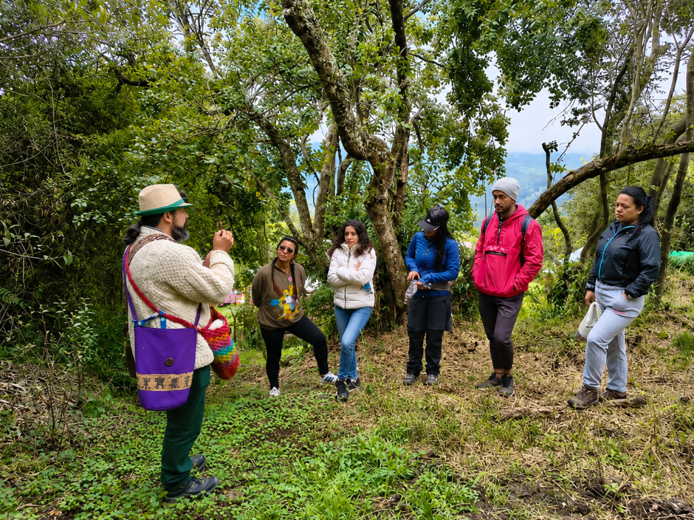 Lo Ancestral en la Naturaleza: Ecoturismo y Cultura en Bogota